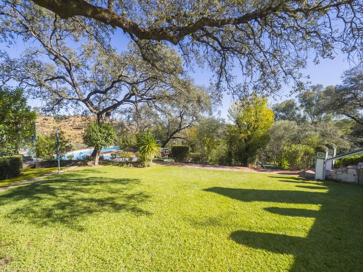 Holiday home Cubo'S Quinta De Los Cisnes & Minigolf Included Guillena Spain