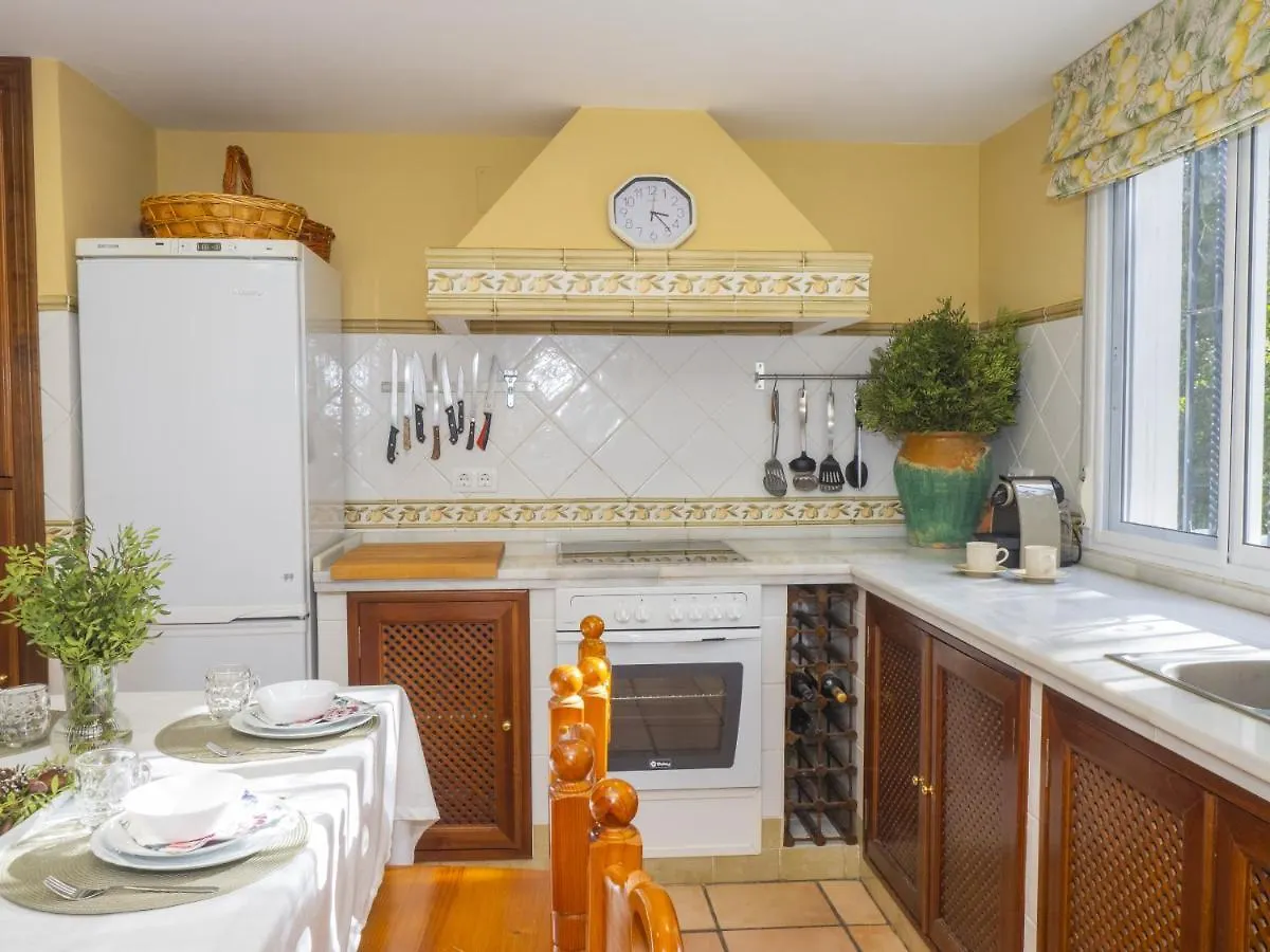 Holiday home Cubo'S Quinta De Los Cisnes & Minigolf Included Guillena Spain