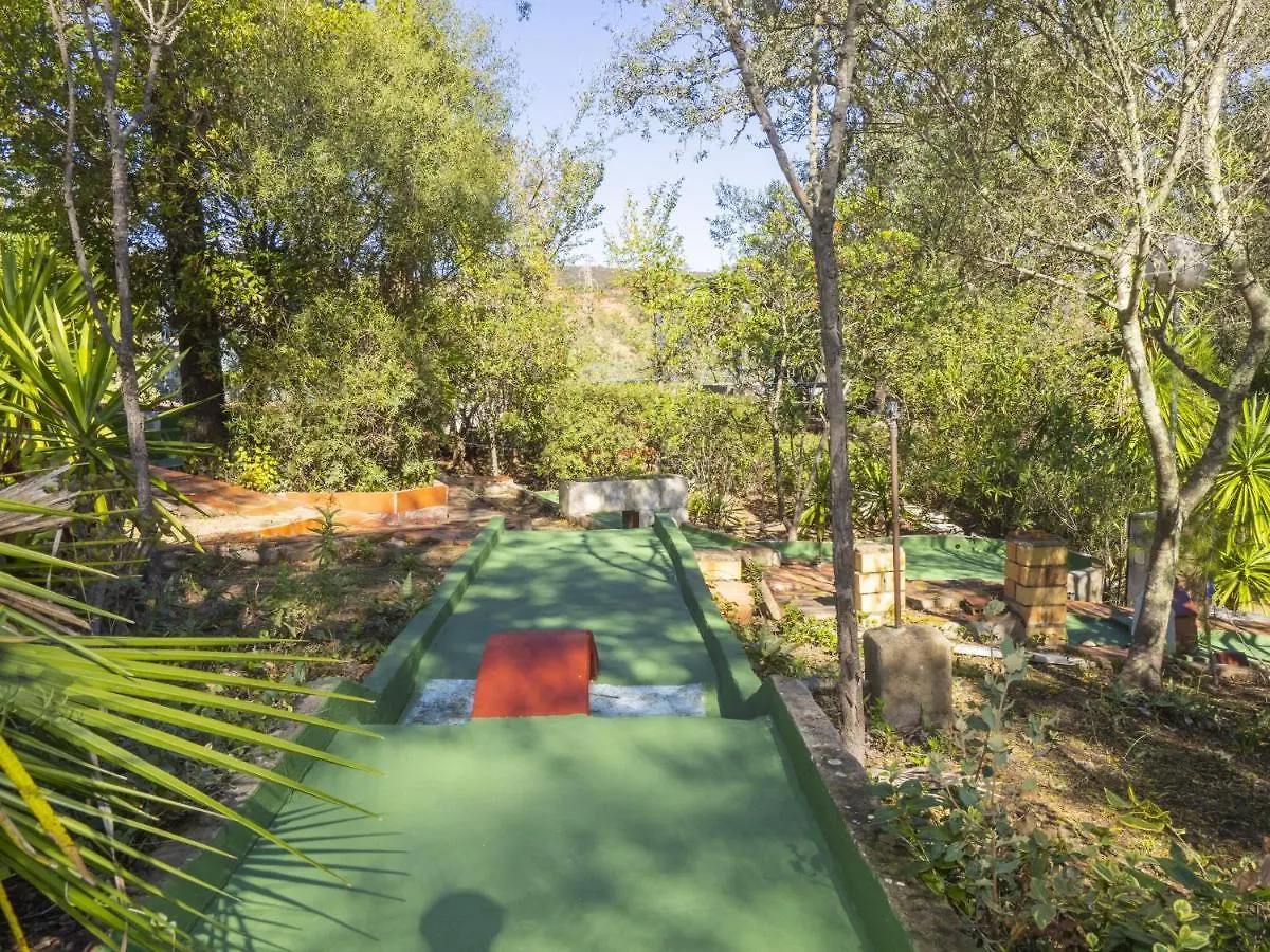 Cubo'S Quinta De Los Cisnes & Minigolf Included Guillena Spain