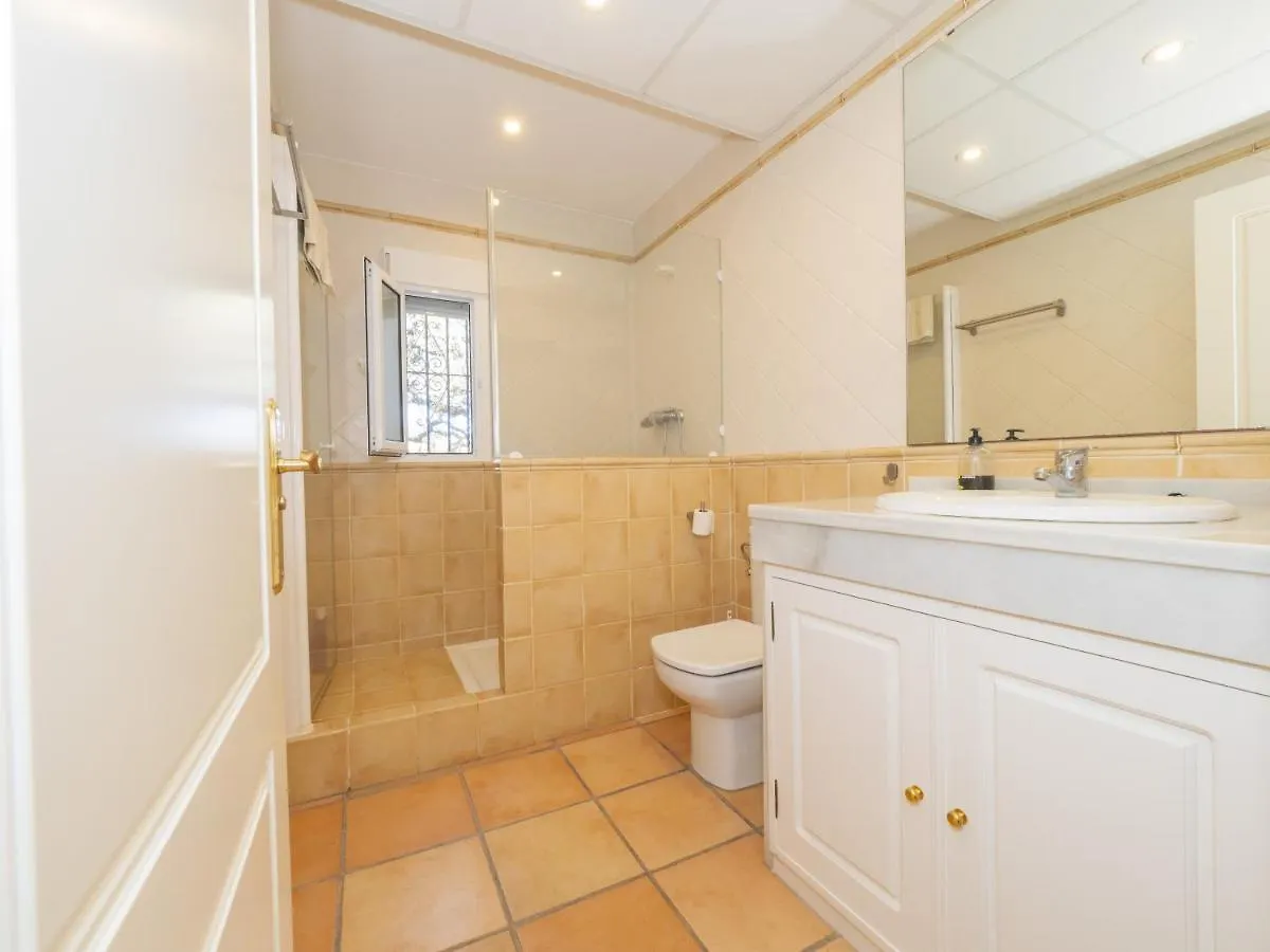 Holiday home Cubo'S Quinta De Los Cisnes & Minigolf Included Guillena